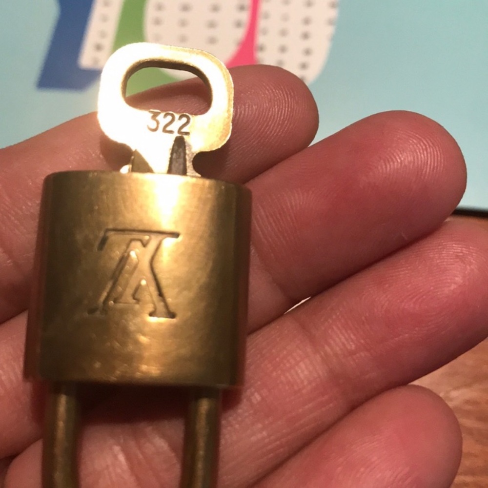 Louis Vuitton lock and key #322